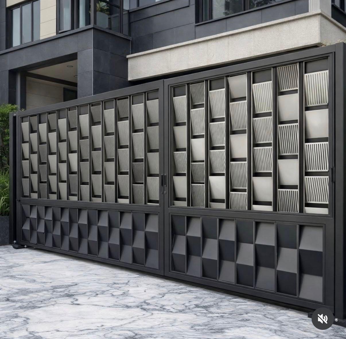 Residential Exterior — Glass Railing