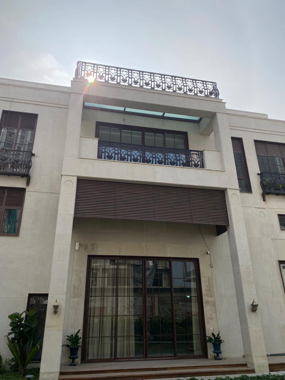 Circular Bubble Railing